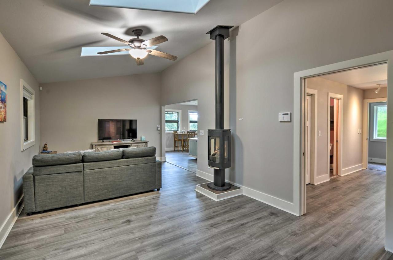 Quiet And Cozy Eureka Home Near Sequoia Park And Zoo! Exterior photo
